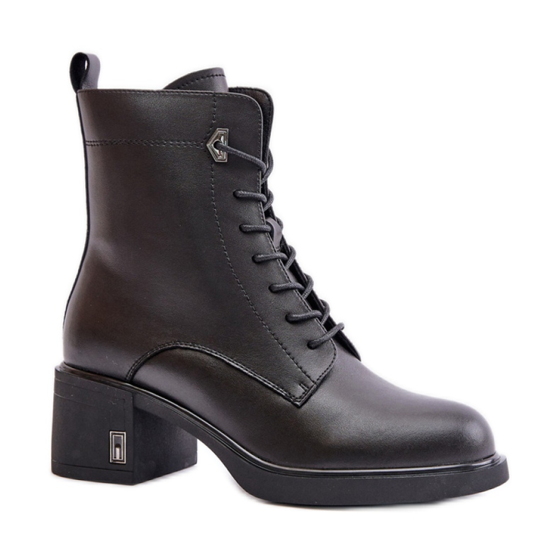 Modelo Vinceza Botas negras negro
