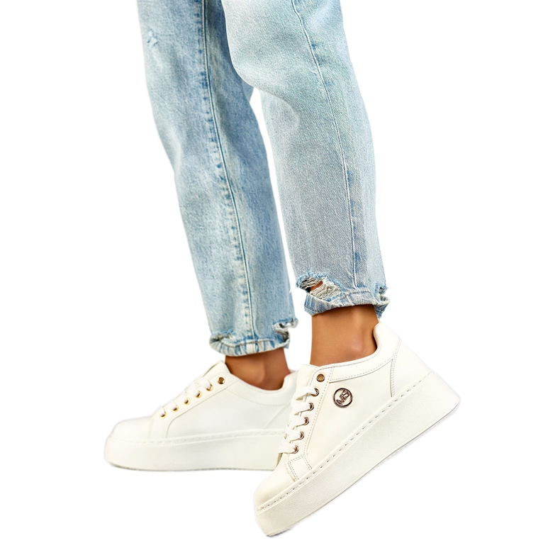 Zapatillas Deportivas Modelo TL251-9W Blanco Zapatillas Deportivas Modelo TL251-9W Blanco