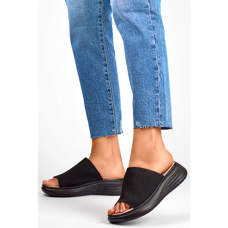 Sandalia Chanclas Modelo G3188-1B Negro - PRIMO