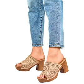 Chanclas de mujer C388BE, beige