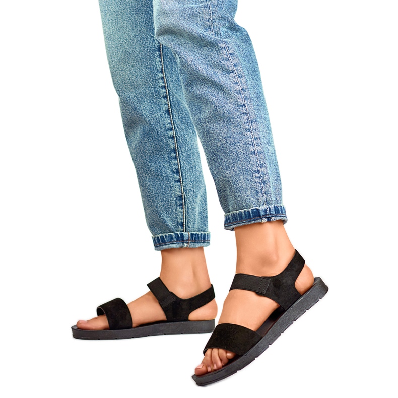 Sandalias Modelo LEI526B Negro