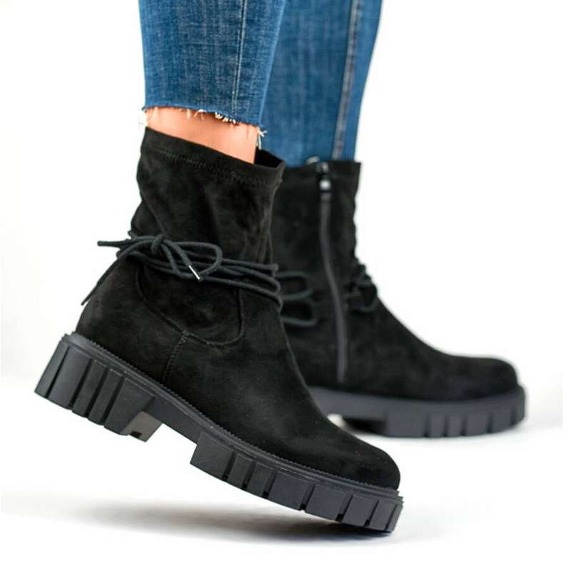 Botines de mujer con parte superior elástica, con cordones, negro DE1127S-B Botines de mujer con parte superior elástica, con cordones, negro DE1127S-B