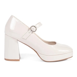Seastar Zapatos mujer charol beige con tacón y hebilla