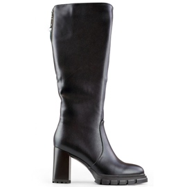 Botas negras hasta la rodilla con tacones altos, botas de mujer aisladas con tacón, cuero ecológico negro