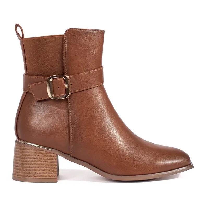 Botines de mujer marrones con hebilla. marrón