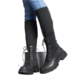 Botas sin cordones verdes con parte superior de material flexible de Luana
