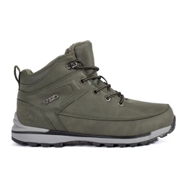 Vico Zapatos de trekking con aislamiento verde. Vico Zapatos de trekking con aislamiento verde.
