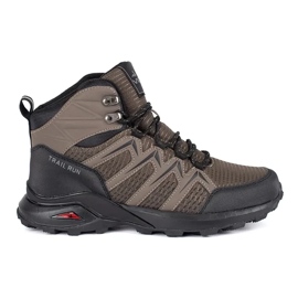 Vico Zapatos de trekking de hombre con aislamiento marrón. Vico Zapatos de trekking de hombre con aislamiento marrón.