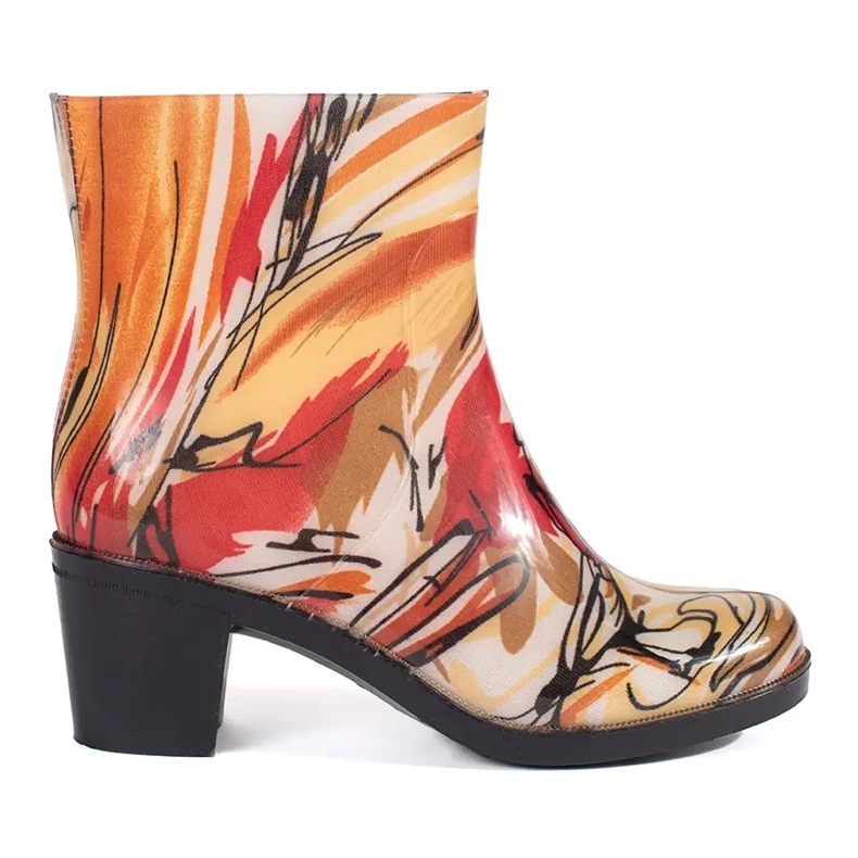Botas de agua multicolores con tacones altos.