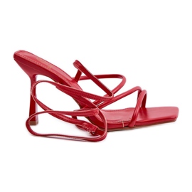 Elegantes sandalias de tacón alto con correas saredi rojas rojo