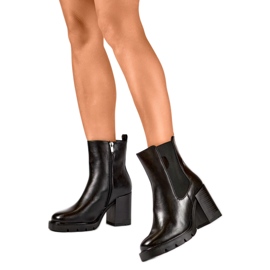 Botas Modelo 24-12495B Negras negro