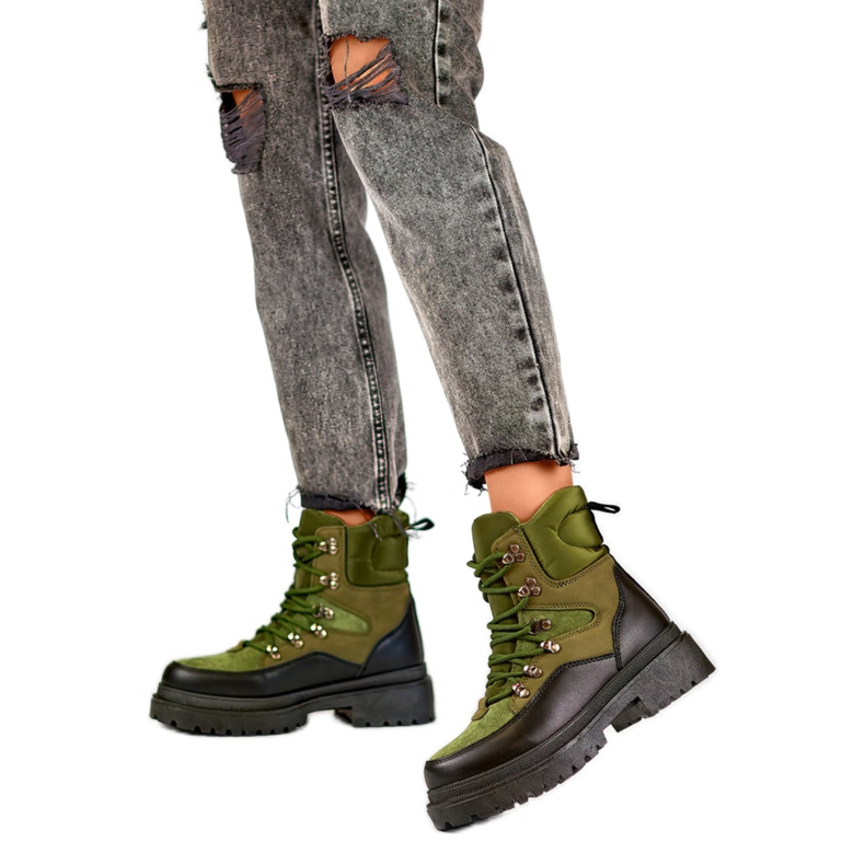 Tramperos Modelo A-852GR Negro/Verde