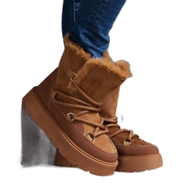 Botas de nieve de mujer con plataforma y forro de pelo en color marrón