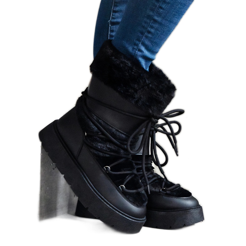 Botas de nieve sin cordones de mujer con aislamiento negro decoradas con piel