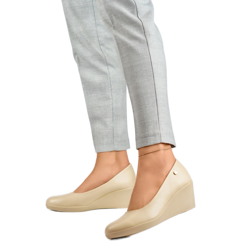 Bombas Modelo ZS992-2BE Beige - PRIMO