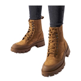 Botas marrones de ante ecológico de Orson - Solea marrón Botas marrones de ante ecológico de Orson - Solea marrón