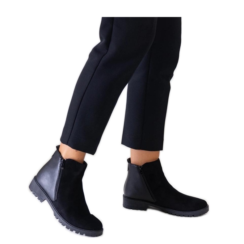 Botines negros con plataforma elaborados en ante ecológico Kirla - Solea