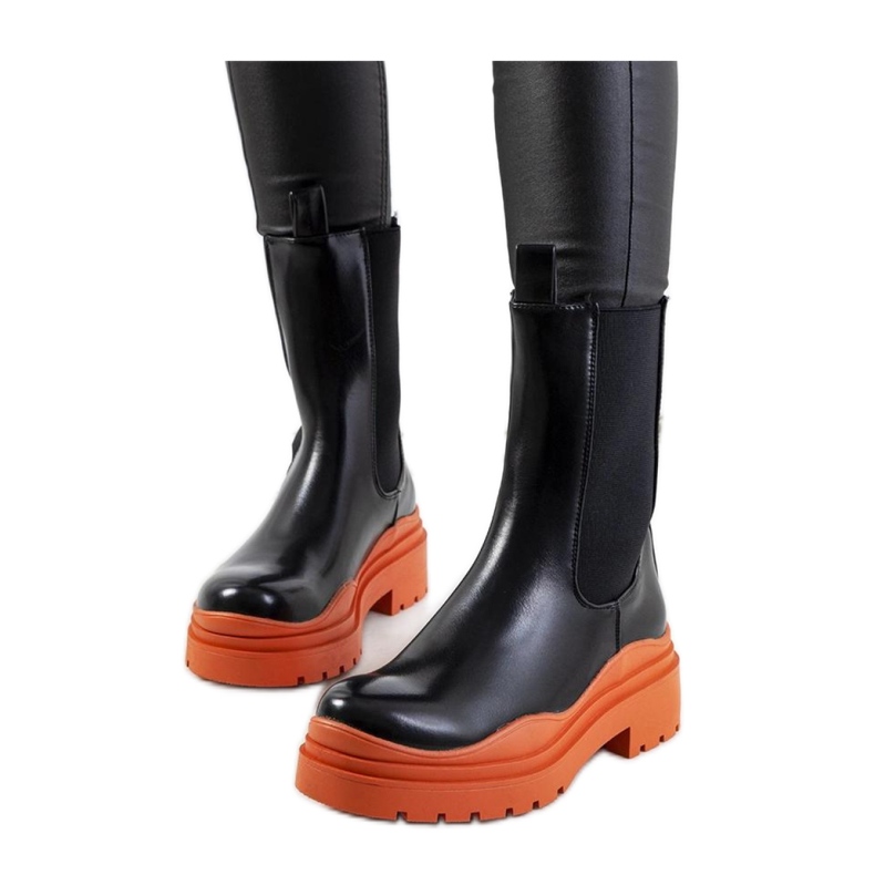 Botines negros con suela naranja Nester - Solea