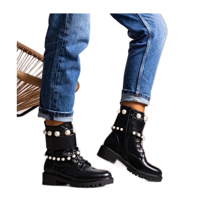 Solea Botines de mujer negros con cordones y perlas Solea Botines de mujer negros con cordones y perlas