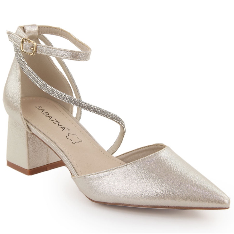 Sandalias de mujer con punta y circonitas color dorado Sabatina