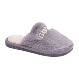 Zapatillas de mujer de pelo suave. gris Zapatillas de mujer de pelo suave. gris