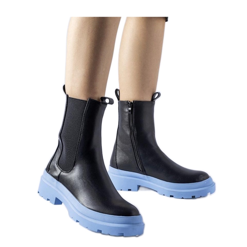 Zapatos negros con suela azul Georgette - Solea