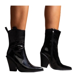 Botas charol negro Botas charol negro