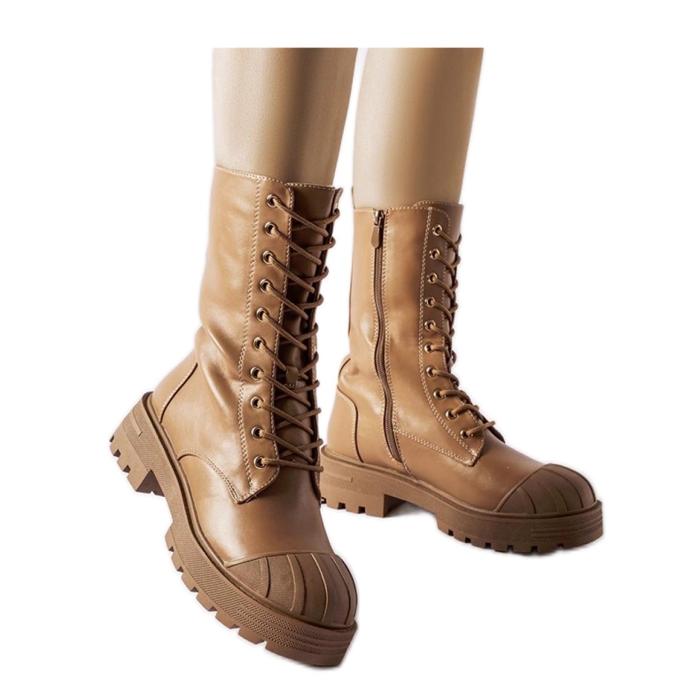 Trabajadoras con aislamiento marrón Trabajadoras con aislamiento marrón