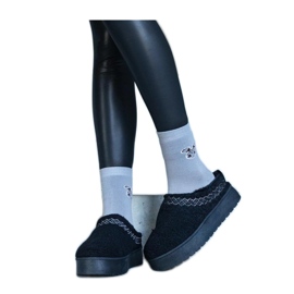 Botas de nieve con plataforma y estampado bordado. negro