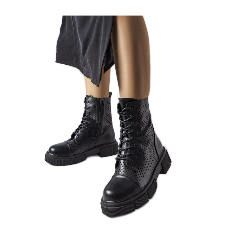 Botas negras caladas negro Botas negras caladas negro