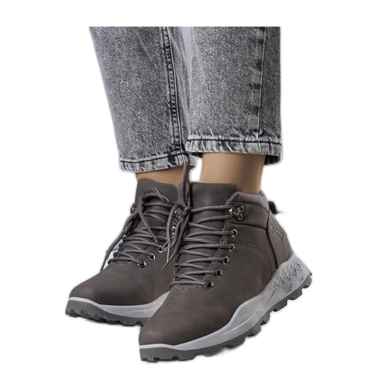Botas de montaña de mujer con aislamiento gris