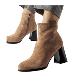 Botines beige elegantes