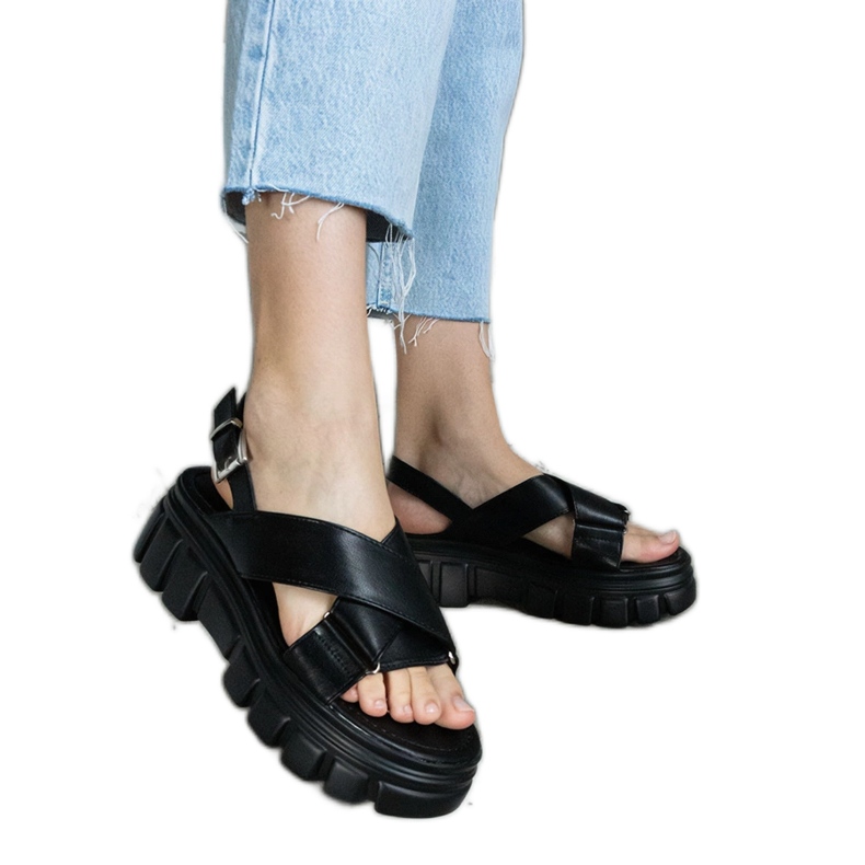 Sandalias plataforma Torriana elegantes negras negro
