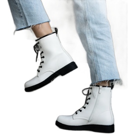 Botas de trabajo de ecopiel con aislamiento blanco