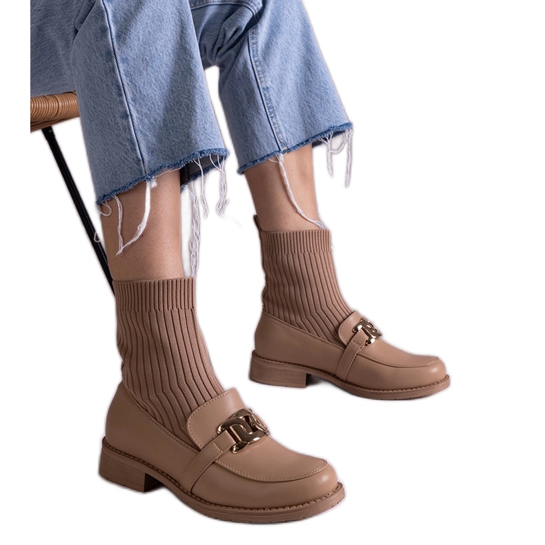Botines beige oscuro con parte superior de tela