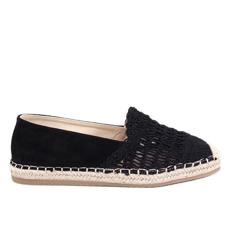 EMPRADRILLES LACE FUBRAL NEGRO