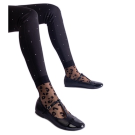 Bailarinas negras con puntera de charol y cierre con hebilla. negro Bailarinas negras con puntera de charol y cierre con hebilla. negro