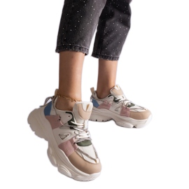 Zapatillas deportivas de mujer multicolor. blanco