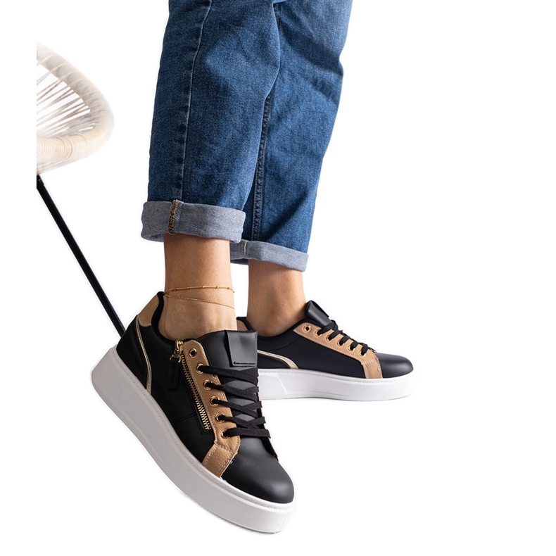 Zapatillas deportivas de mujer negras. negro Zapatillas deportivas de mujer negras. negro