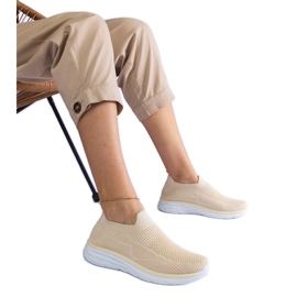 Zapatillas deportivas slip-on beige