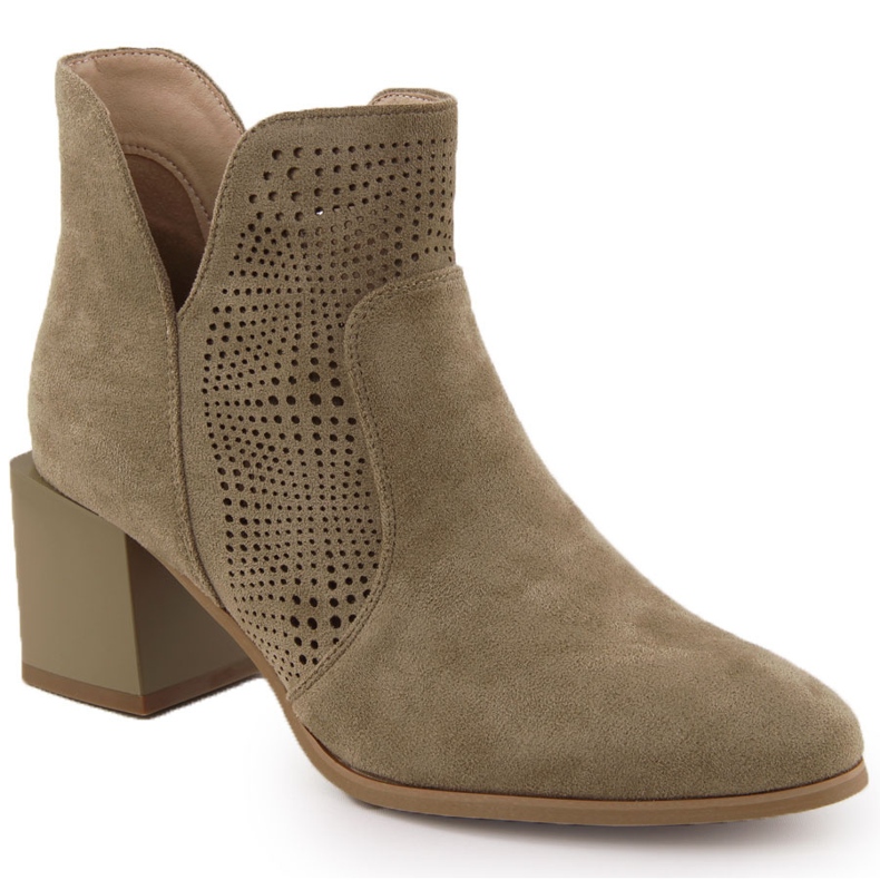 Botas para mujeres en el pilar de Openwork Suede Dark Beige M. Daszyński SA217-6 Botas para mujeres en el pilar de Openwork Suede Dark Beige M. Daszyński SA217-6