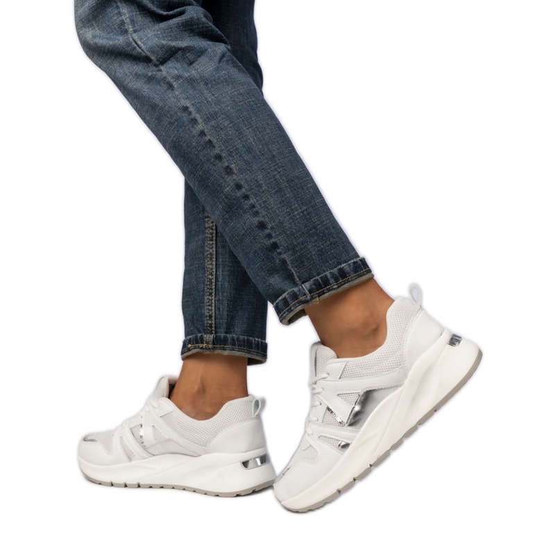 Zapatillas deportivas blancas para mujeres blanco