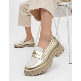 Mocasines de oro para mujeres dorado