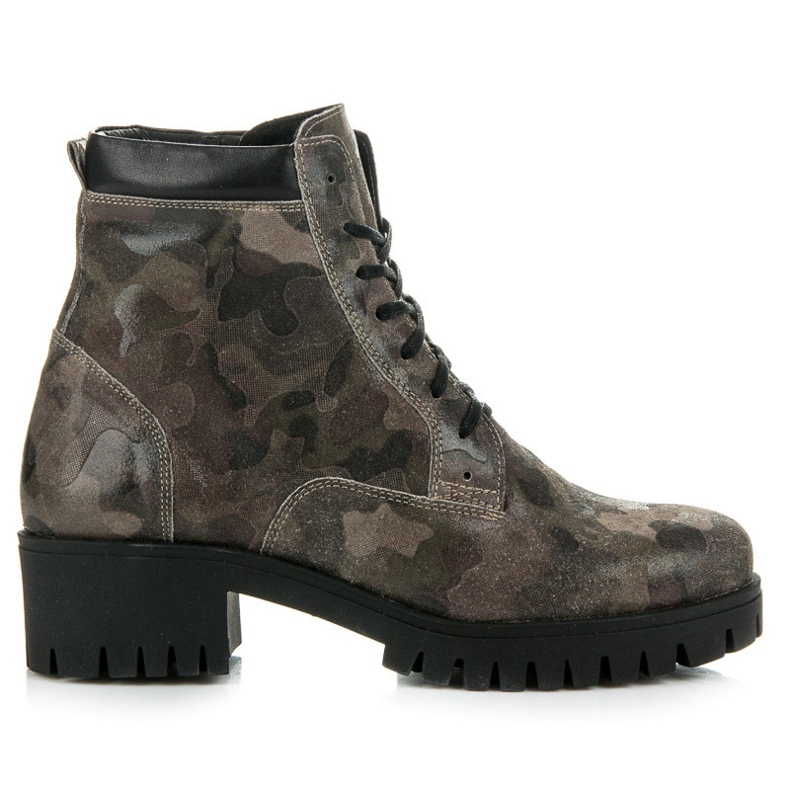 Vinceza Botas con cordones y protector verde