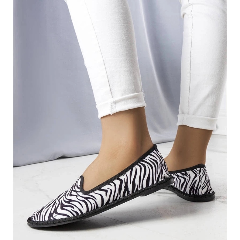 D/GMR Bailarinas animal print de Ermengardi negro