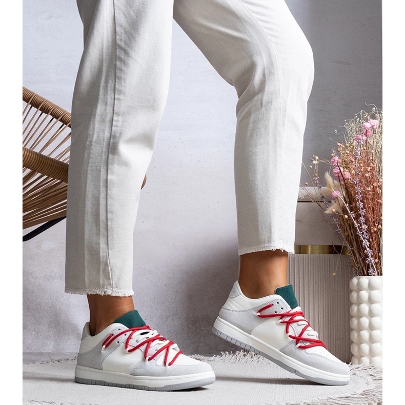 D/GMR Zapatillas de deporte grises con cordones de arcobaleno rojos D/GMR Zapatillas de deporte grises con cordones de arcobaleno rojos