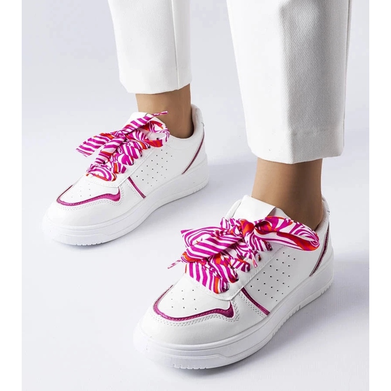 D/GMR Deportivas blancas atadas con cinta Pryor blanco D/GMR Deportivas blancas atadas con cinta Pryor blanco