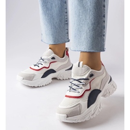 D/GMR Zapatillas blancas con dibujo visible de Rosita. blanco