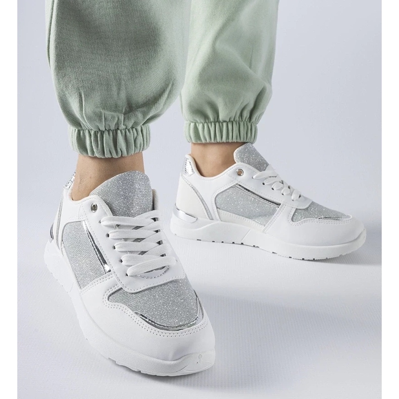 D/GMR Zapatillas blancas con hilo decorativo de Facondo blanco