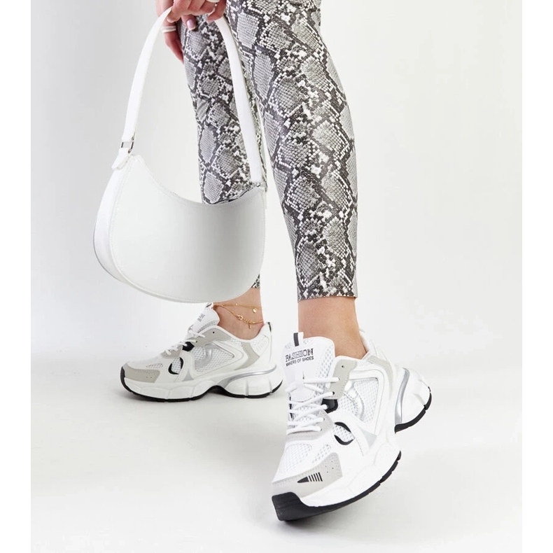 D/GMR Zapatillas blancas con suela jacobina maciza. blanco